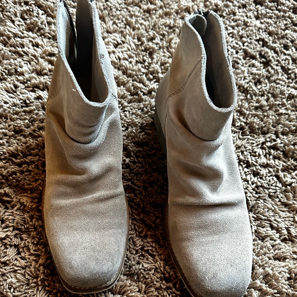 Ariat Booties